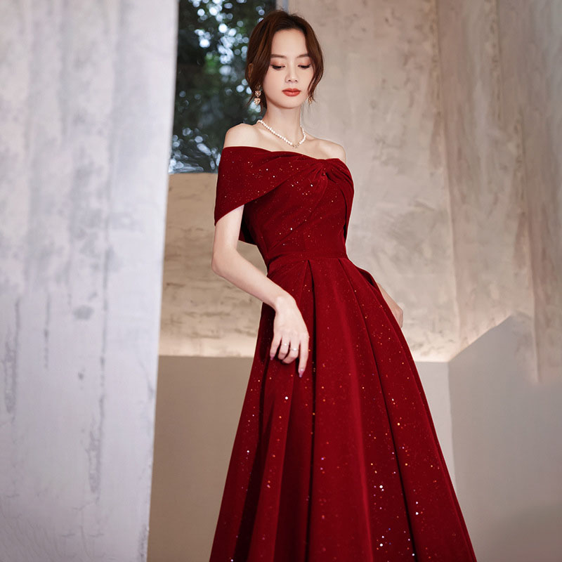 Stunning Red Long Prom Dress Styles for 2024